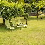 Casa Lilla - Lakeview Large With Garden Above