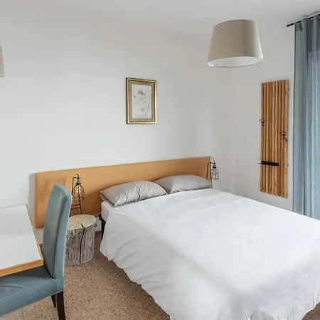 Apartament Casa Lilla - Lakeview Large With Garden Above