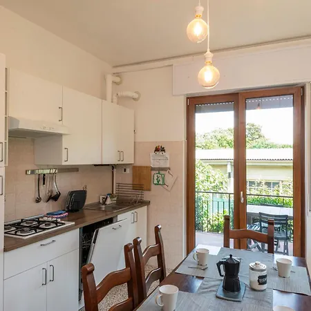 Casa Lilla - Lakeview Large With Garden Above Apartament Stresa